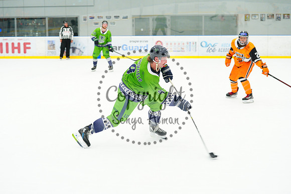 01_08563