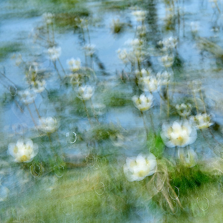 01_08792